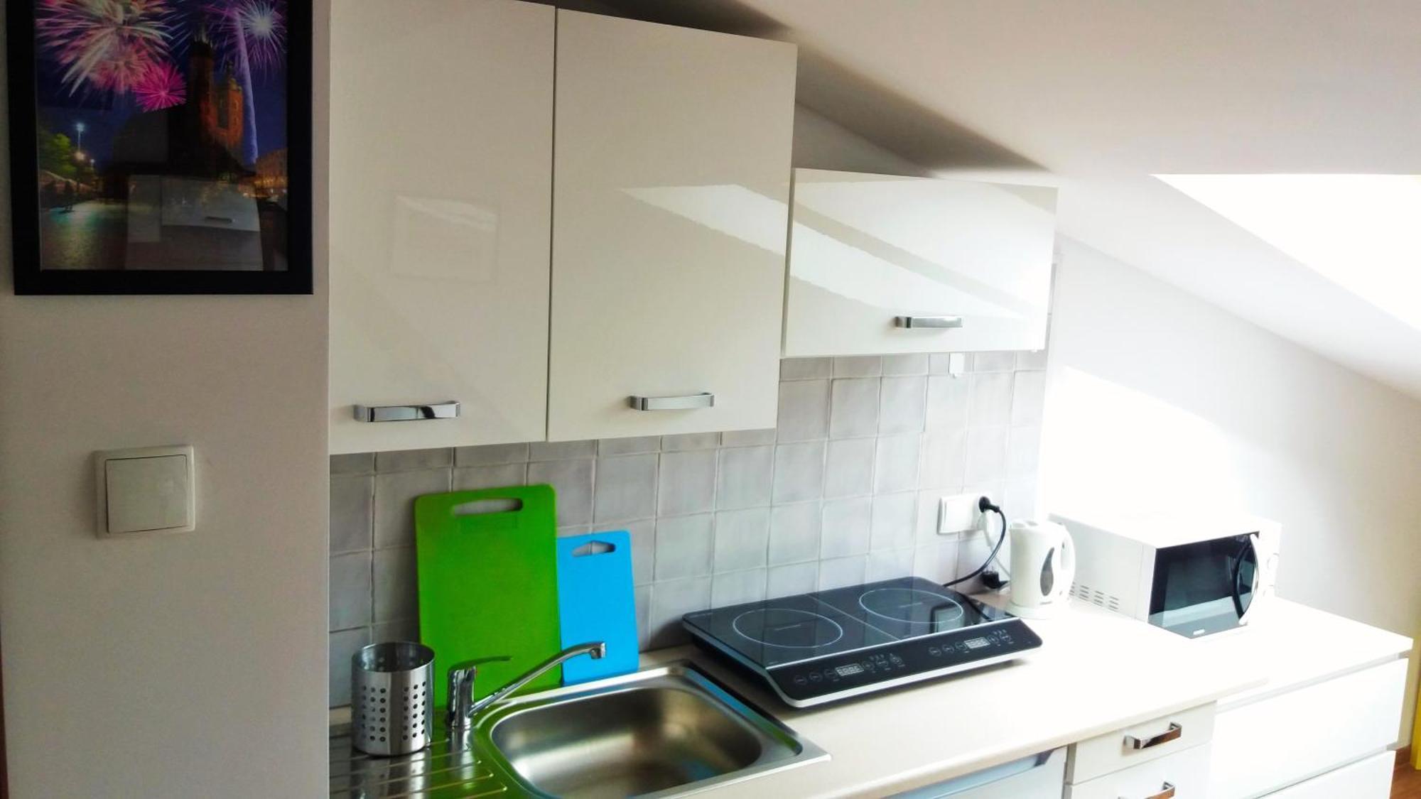 Nice Attic Studio Close To Old Town Air Conditioning - Klimatyzacja Cracovia Esterno foto
